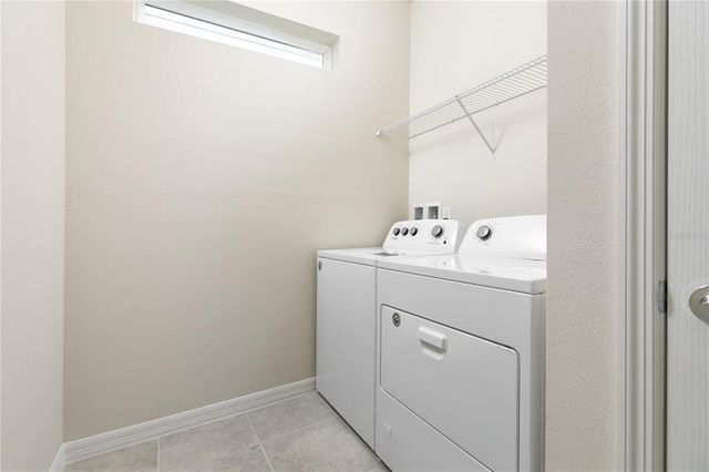 7376 OAKMOSS LOOP, Davenport, FL 33837