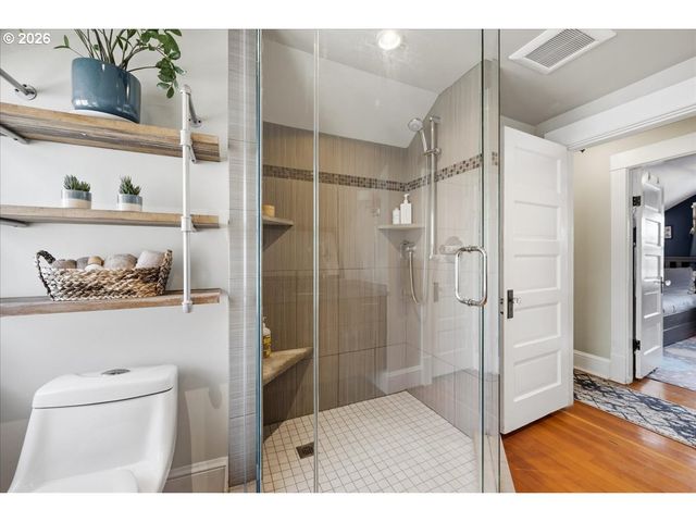 4621 Ne 16TH Ave, Portland, OR 97211