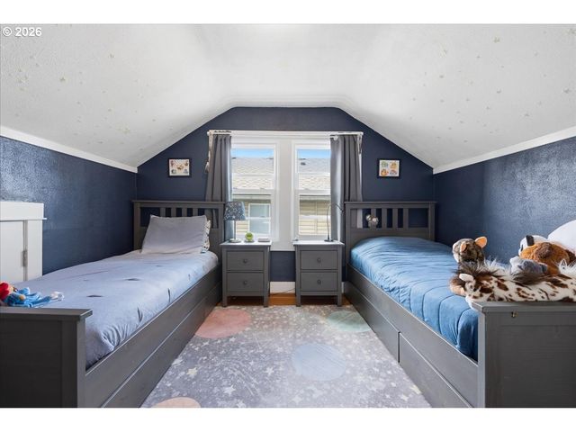 4621 Ne 16TH Ave, Portland, OR 97211