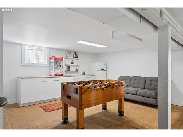 4621 Ne 16TH Ave, Portland, OR 97211