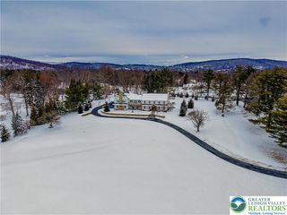 1806 Apple Tree Lane, Bethlehem City, PA 18015