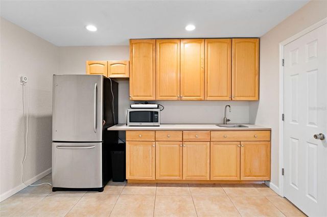 2003 MCMULLEN AVENUE, Dunedin, FL 34698