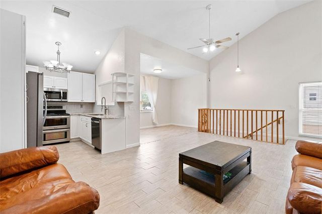2003 MCMULLEN AVENUE, Dunedin, FL 34698