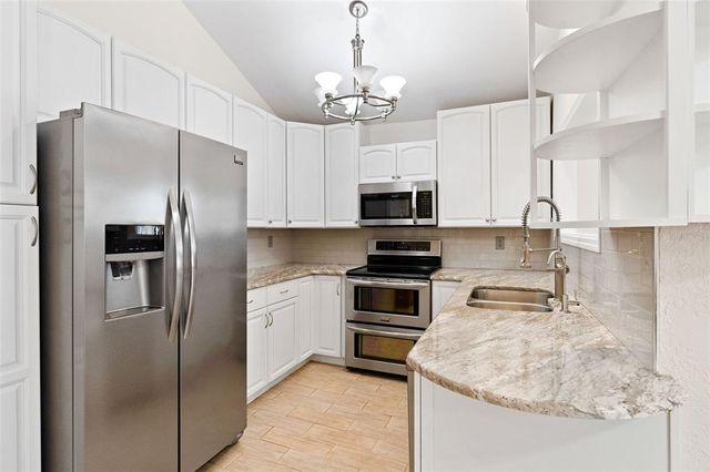 2003 MCMULLEN AVENUE, Dunedin, FL 34698