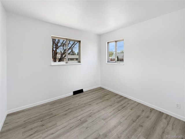 483 S Moline St, Aurora, CO 80012