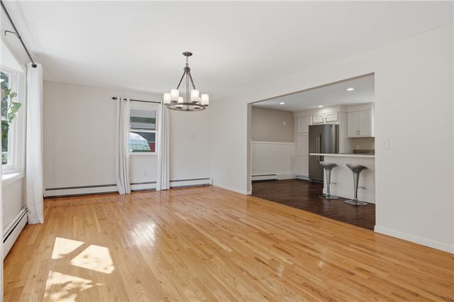 567 Providence Pike, North Smithfield, RI 02896