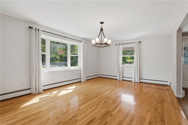 567 Providence Pike, North Smithfield, RI 02896
