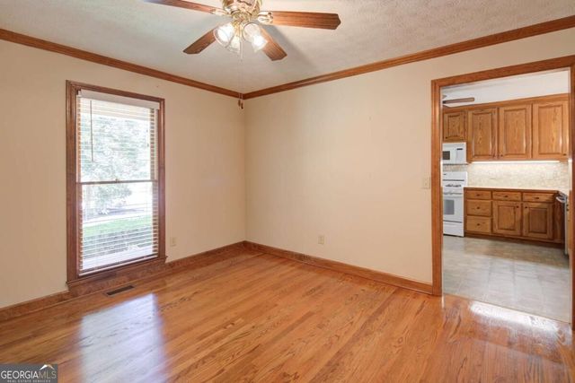 111 Henderson Lake Drive, Canton, GA 30115
