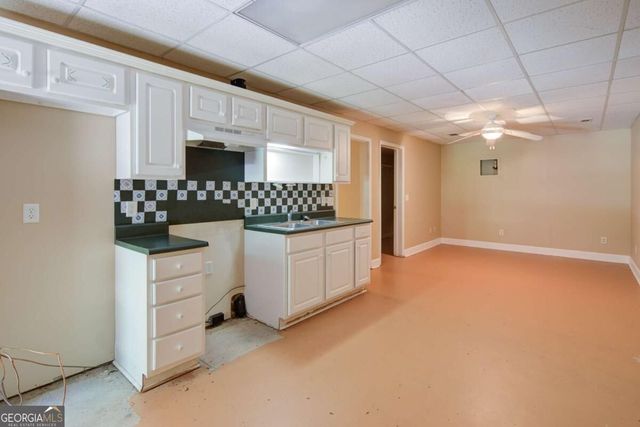 111 Henderson Lake Drive, Canton, GA 30115