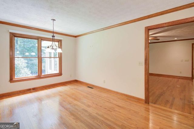 111 Henderson Lake Drive, Canton, GA 30115