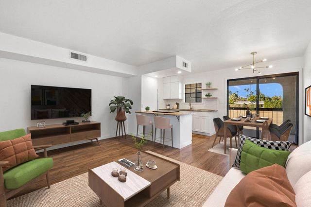 5300 E Waverly Drive K4, Palm Springs, CA 92264