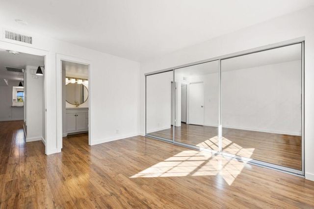 5300 E Waverly Drive K4, Palm Springs, CA 92264