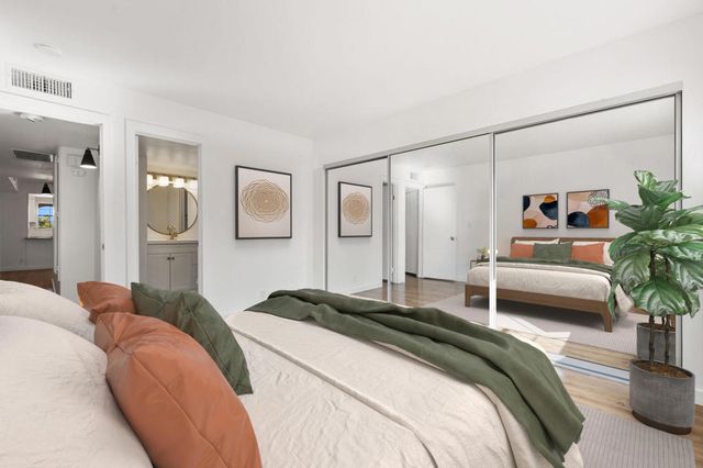 5300 E Waverly Drive K4, Palm Springs, CA 92264