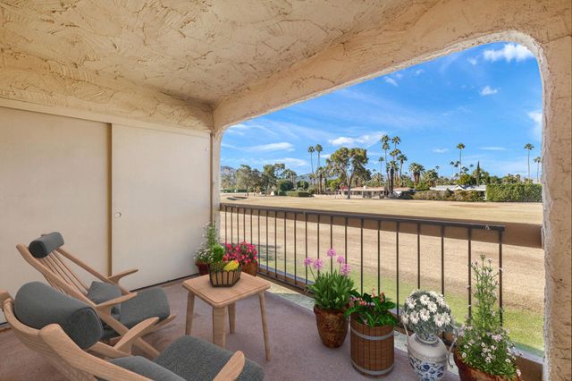 5300 E Waverly Drive K4, Palm Springs, CA 92264