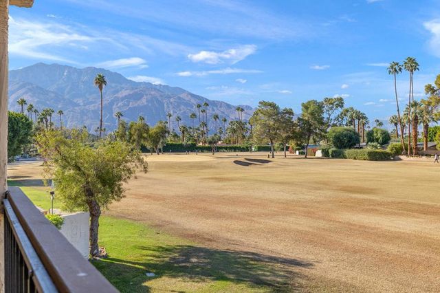 5300 E Waverly Drive K4, Palm Springs, CA 92264