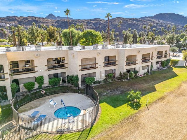 5300 E Waverly Drive K4, Palm Springs, CA 92264