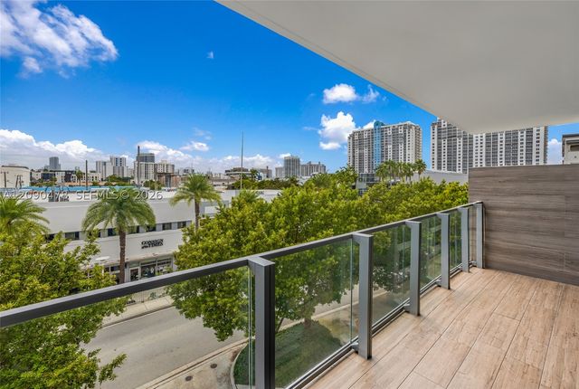 1201 20th St 414, Miami Beach, FL 33139