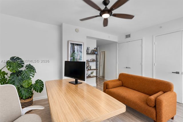 1201 20th St 414, Miami Beach, FL 33139