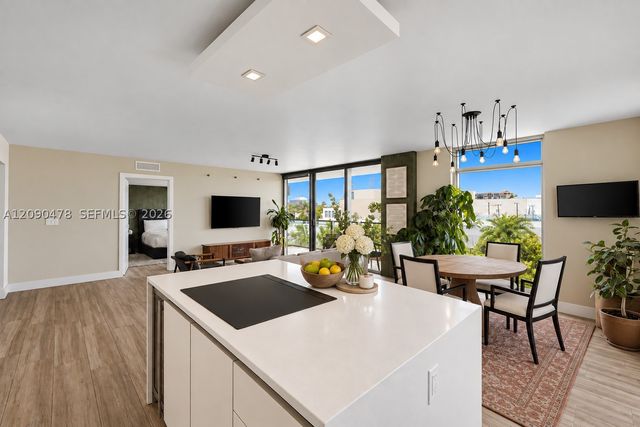 1201 20th St 414, Miami Beach, FL 33139