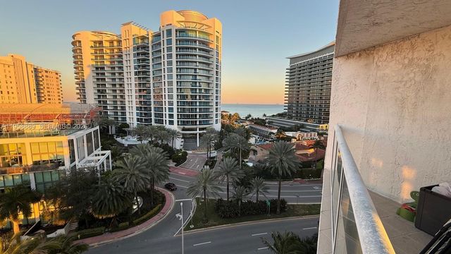 5900 COLLINS AV 1008, Miami Beach, FL 33140