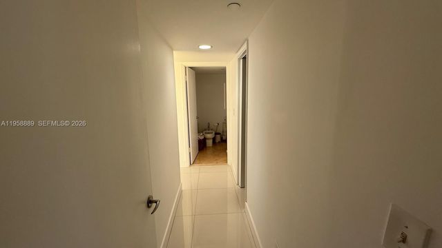 5900 COLLINS AV 1008, Miami Beach, FL 33140