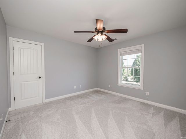 2918 Courtz Court, Newburgh, IN 47630