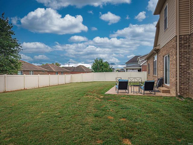 2918 Courtz Court, Newburgh, IN 47630