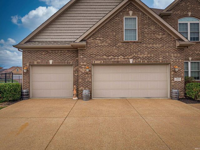 2918 Courtz Court, Newburgh, IN 47630