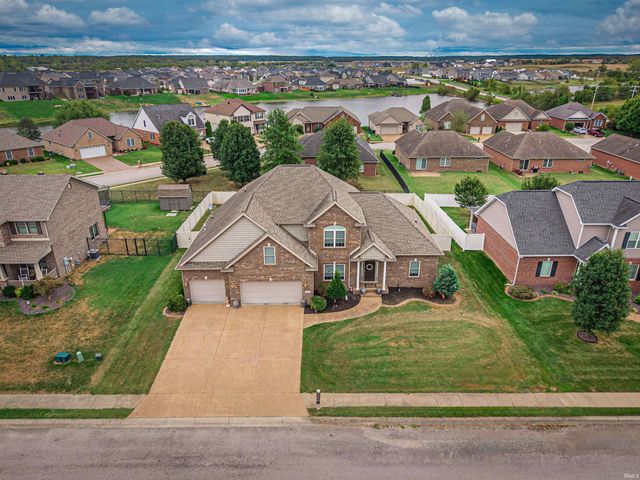 2918 Courtz Court, Newburgh, IN 47630