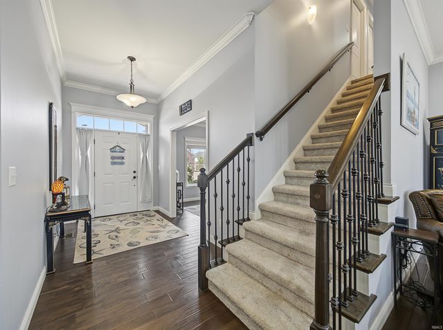 2918 Courtz Court, Newburgh, IN 47630