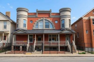 4424 S University Avenue 1, Chicago, IL 60653