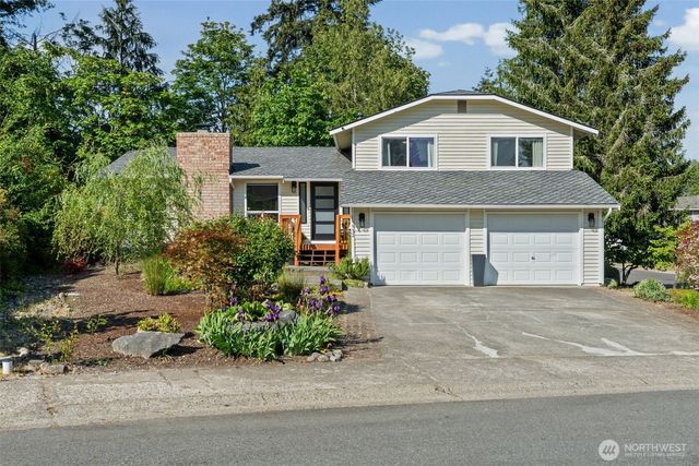 15932 SE 166th Place, Renton, WA 98058