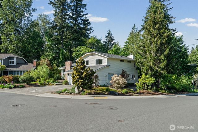 15932 SE 166th Place, Renton, WA 98058