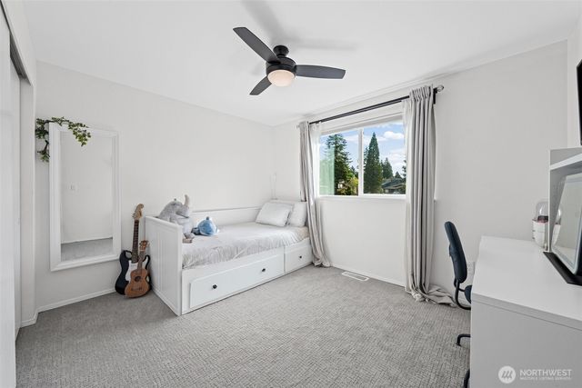 15932 SE 166th Place, Renton, WA 98058