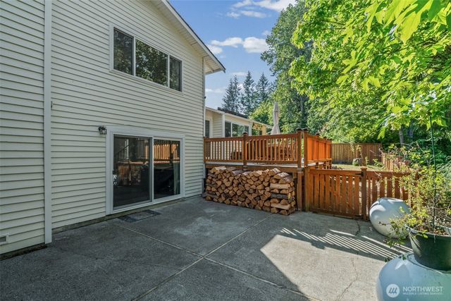 15932 SE 166th Place, Renton, WA 98058