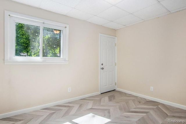 21905 Sussex Street, Oak Park, MI 48237