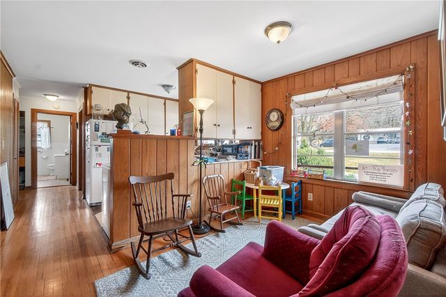 2227 N College Avenue, Fayetteville, AR 72703