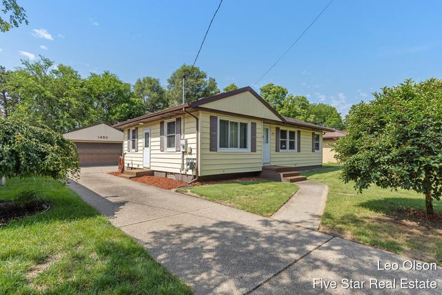 1450 Blanchard Street, Wyoming, MI 49509