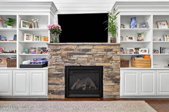 7806 Spring Farm Pointe Pl, Prospect, KY 40059