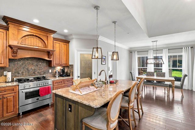 7806 Spring Farm Pointe Pl, Prospect, KY 40059