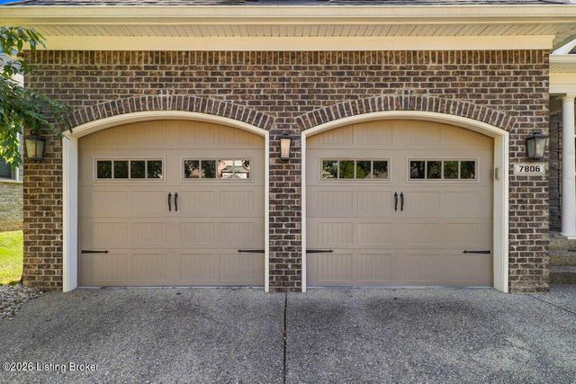 7806 Spring Farm Pointe Pl, Prospect, KY 40059