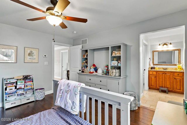 7806 Spring Farm Pointe Pl, Prospect, KY 40059