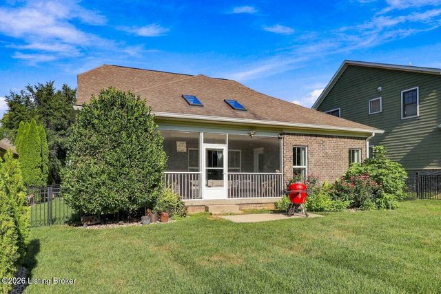 7806 Spring Farm Pointe Pl, Prospect, KY 40059