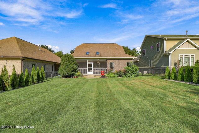 7806 Spring Farm Pointe Pl, Prospect, KY 40059