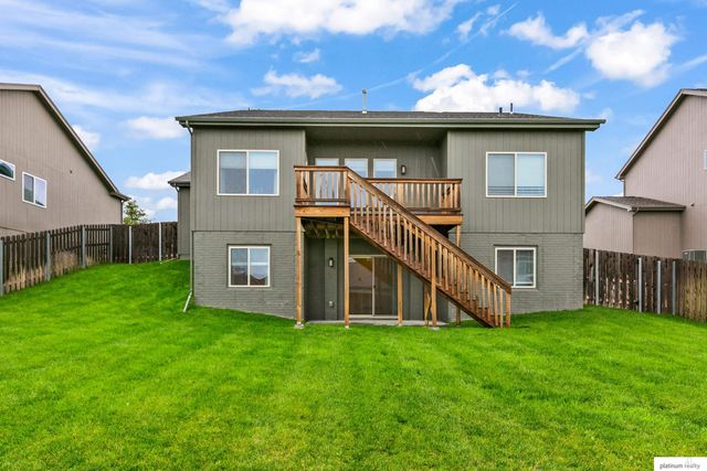 4918 N 180 Avenue, Omaha, NE 68022