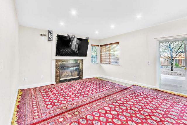 8148 Orchid Tree Way, Antelope, CA 95843