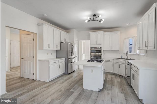 2 NEWBURY DR, Stafford, VA 22556