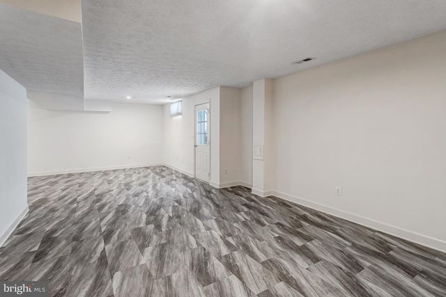 2 NEWBURY DR, Stafford, VA 22556