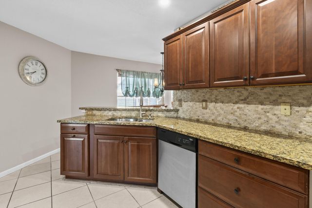 1003 Ocean Dunes Circle, Jupiter, FL 33477
