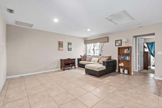1003 Ocean Dunes Circle, Jupiter, FL 33477